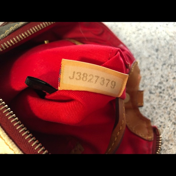 Authenticity tag - Picture 2 of 2